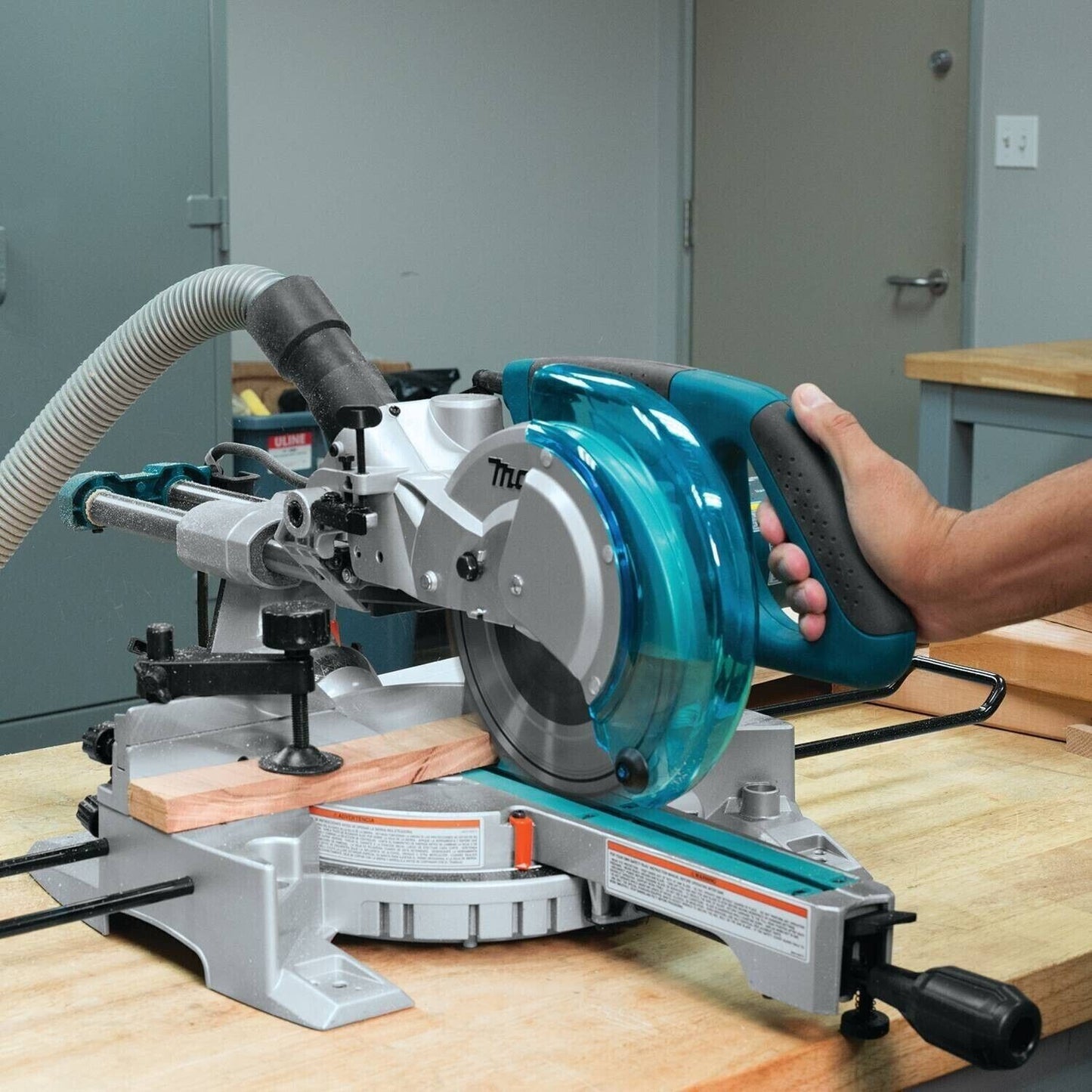Makita LS0815FL 216mm Slide Compound Mitre Saw with Laser 240v Silver