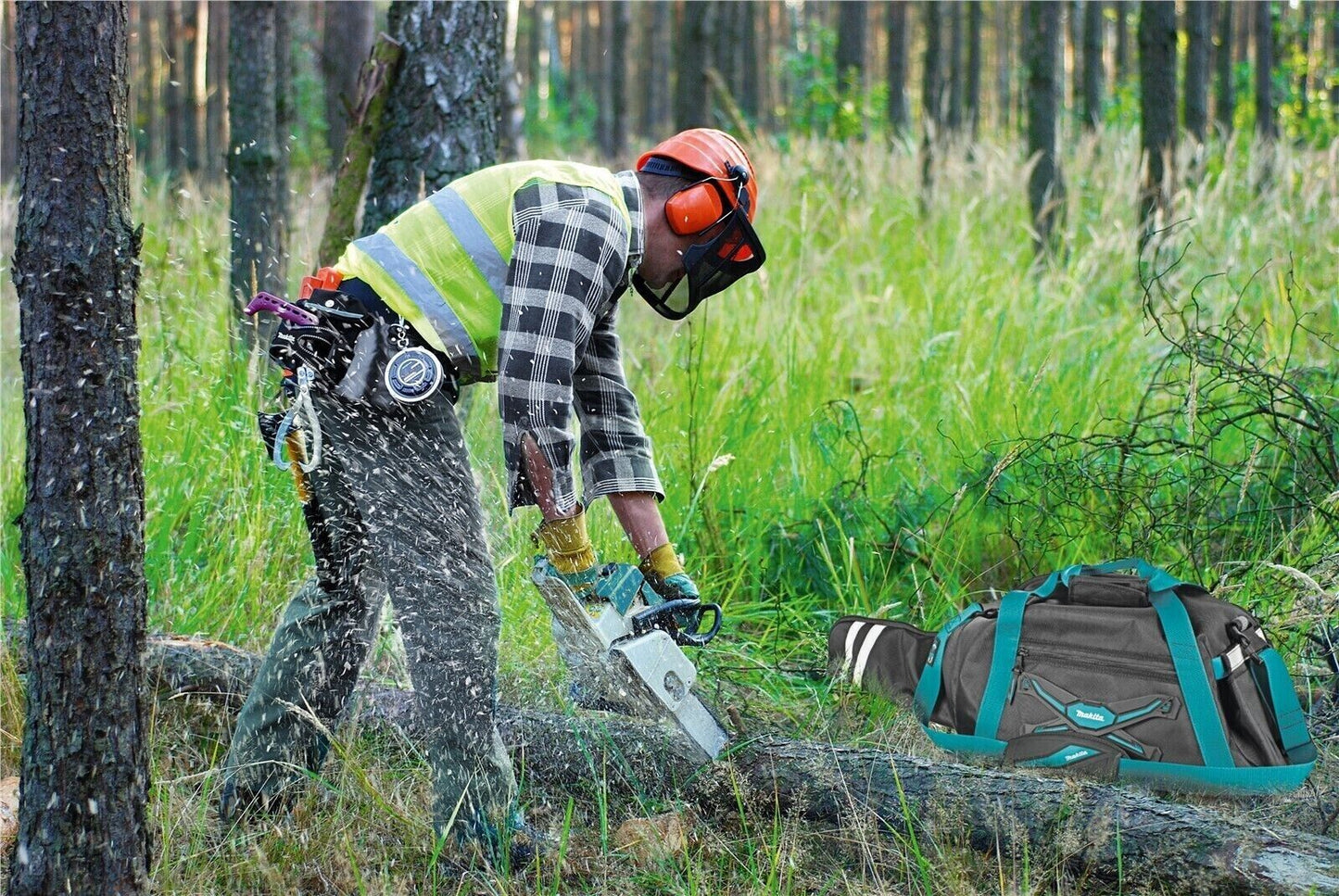 Makita E-15512 Ultimate Chainsaw Bag Work Tool Bag System Heavy Duty Silver