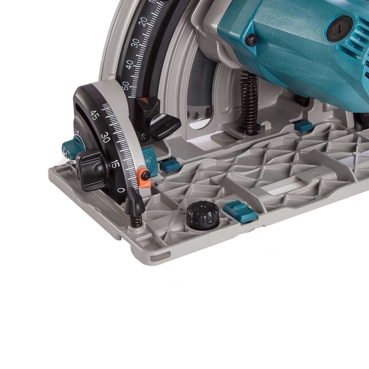 Makita SP6000J 240v Plunge Cut Circular Saw 165mm with Makita MAKPAC Case Gold