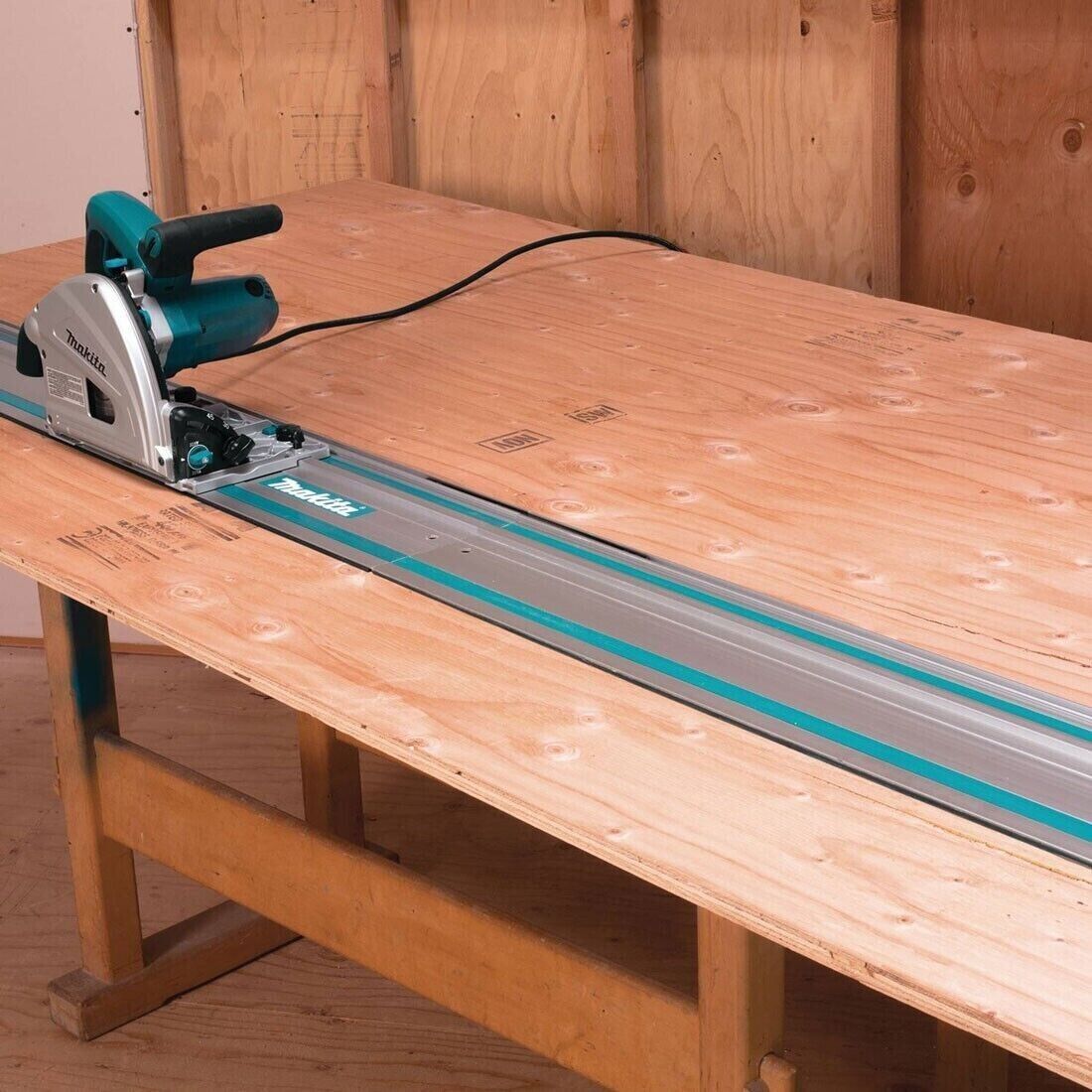 Makita SP6000J 240v Plunge Cut Circular Saw 165mm with Makita MAKPAC Case Gold