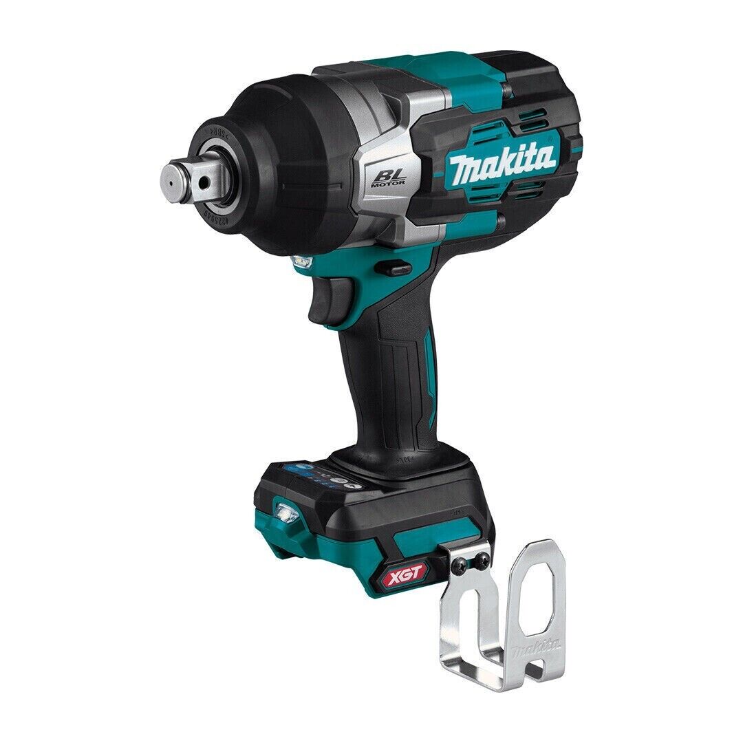 Makita TW001GZ01 40v MAX XGT Brushless Impact Wrench body only in case Gold