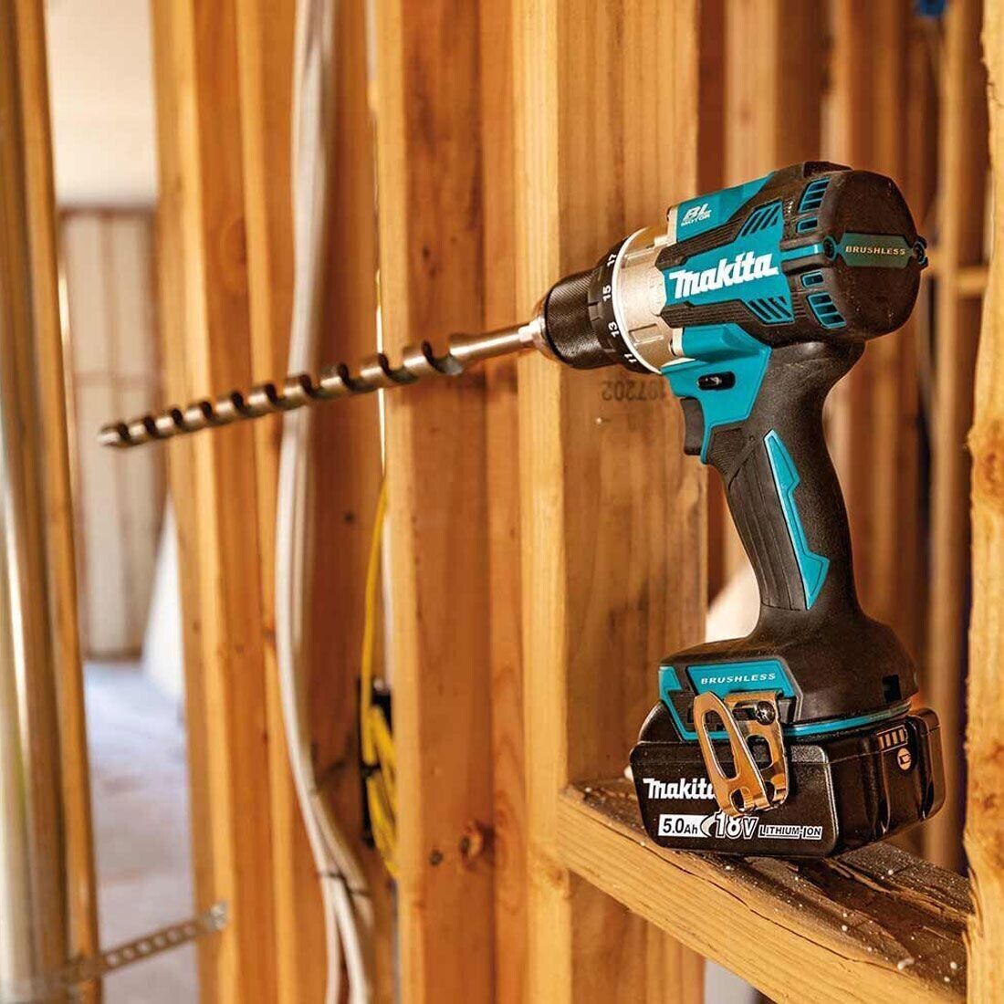 Makita Combi Drill DHP489Z 18V drilling