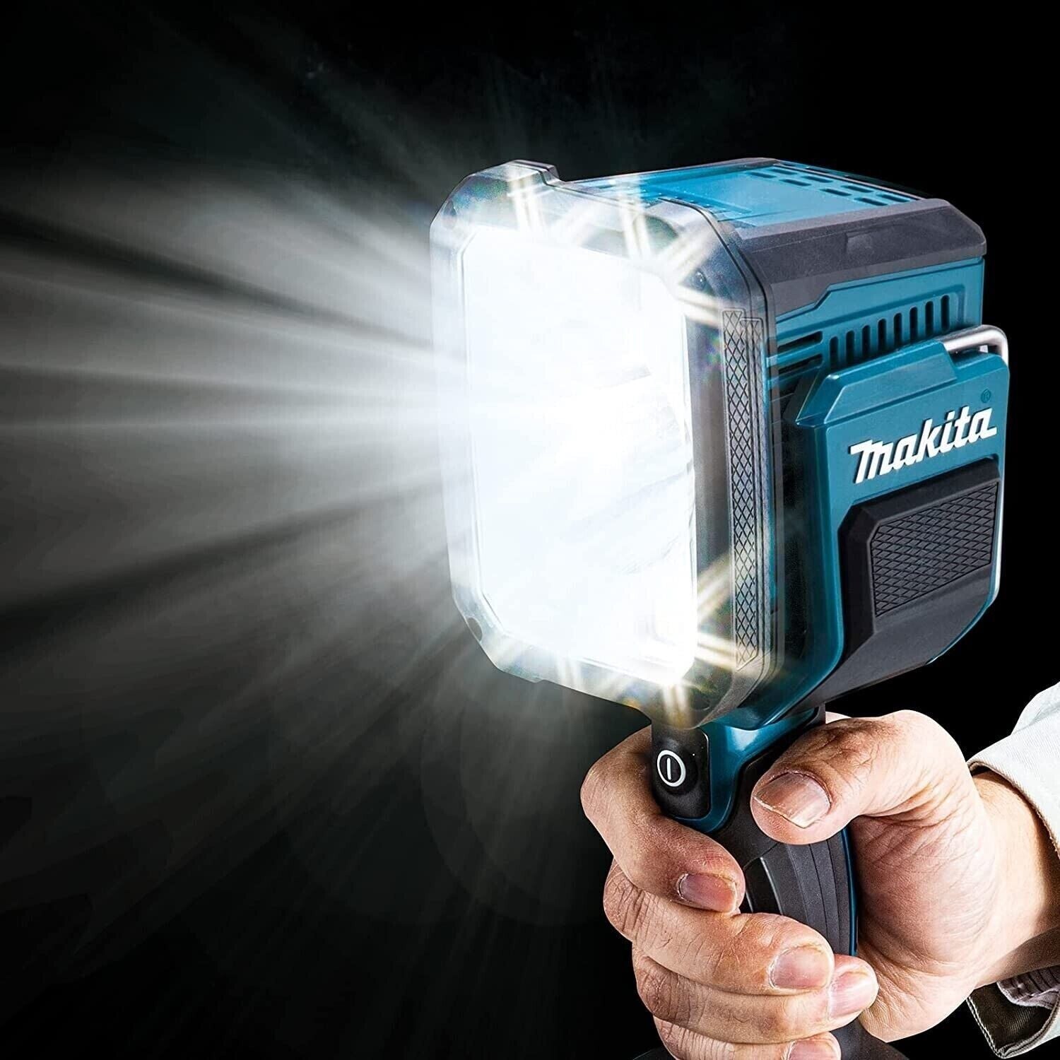 Makita 40v LED Work Light ML007G led view