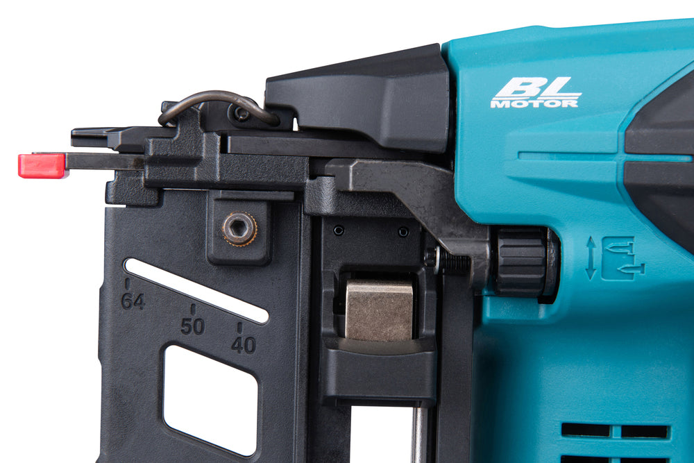 Makita DBN601ZJ 2nd fix Nailer straight 18v BODY ONLY Carry case nail gun