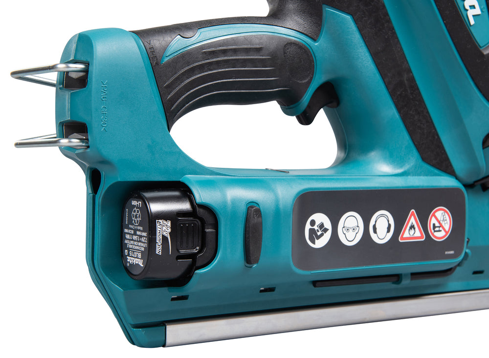 Makita GN900SE Gas Framing Nailer Carry case nail gun