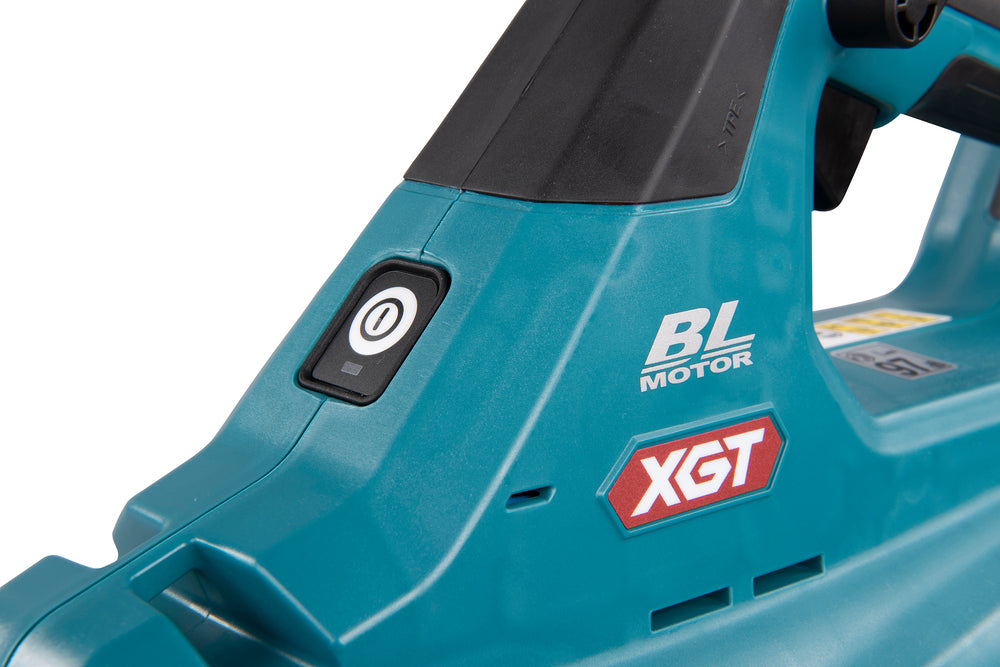 Makita UB001GZ 40v XGT Brushless Blower Body Only  Gold
